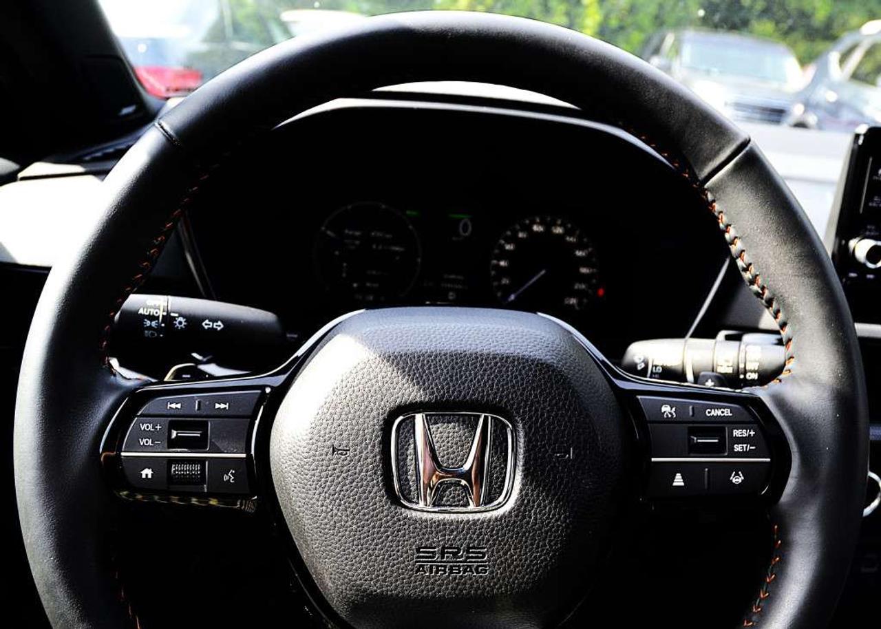 2024 Honda CR-V Touring 4dr All Wheel Drive CVT Photo