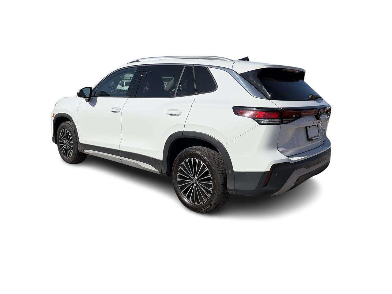 2026 Volkswagen Tiguan Comfortline 4MOTION Remote Starter  Alloy Wheels  Power Liftgate  Apple/Android CarPlay Photo