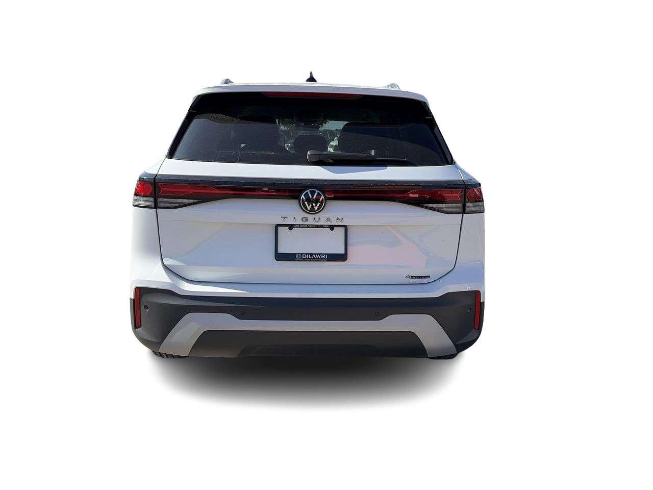 2026 Volkswagen Tiguan Comfortline 4MOTION Remote Starter  Alloy Wheels  Power Liftgate  Apple/Android CarPlay Photo