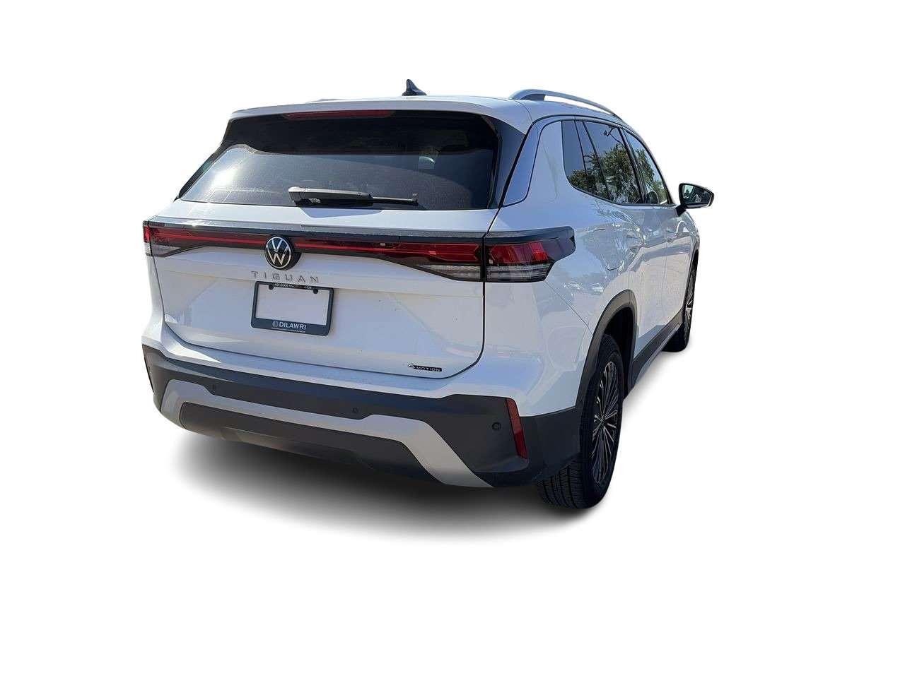 2026 Volkswagen Tiguan Comfortline 4MOTION Remote Starter  Alloy Wheels  Power Liftgate  Apple/Android CarPlay Photo