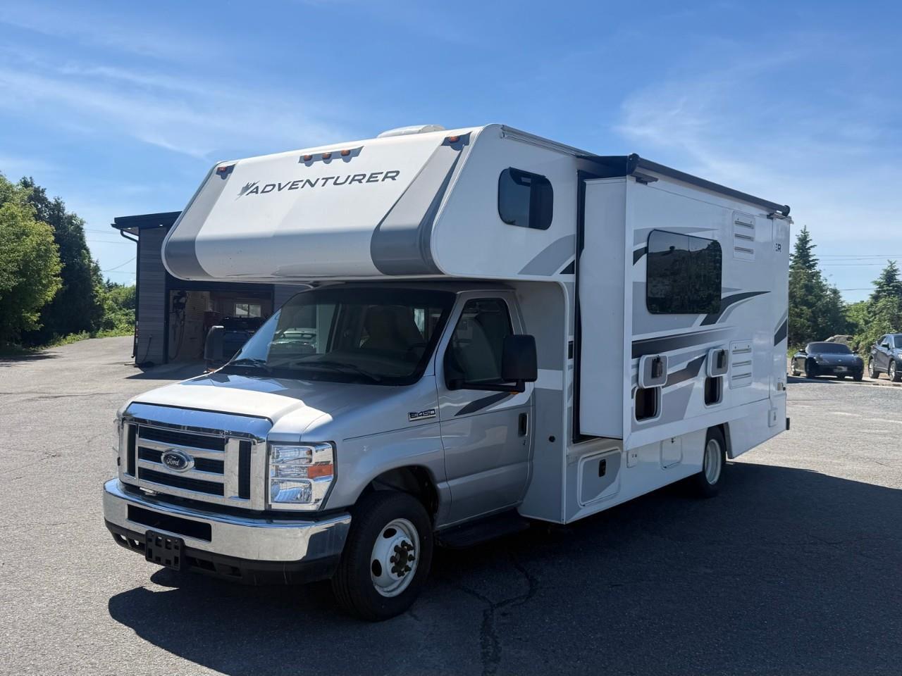 2019 Ford E-Series Cutaway Adventurer 24DS - Photo #1
