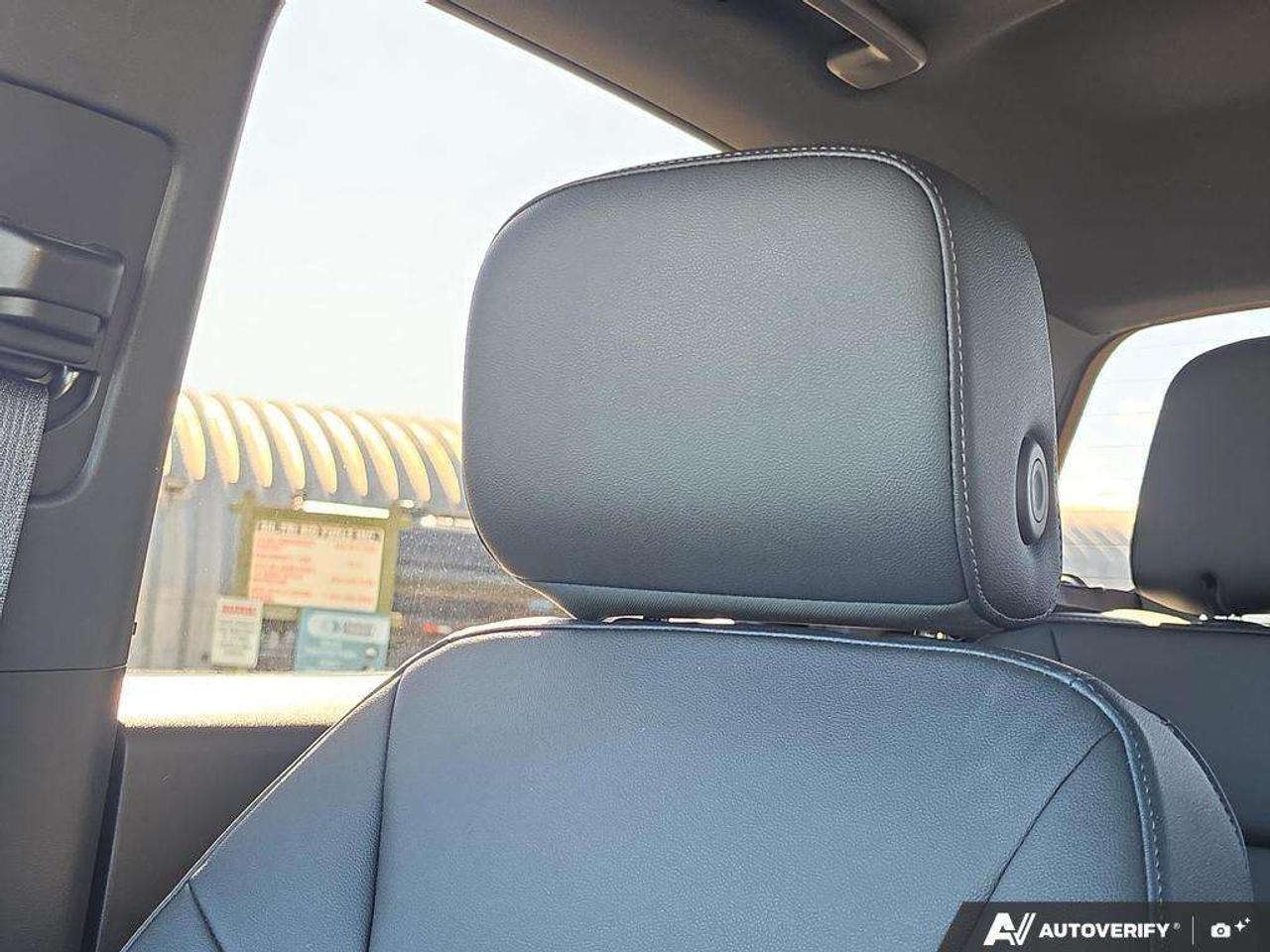 2024 GMC Canyon Elevation   TONNEAU   PREMIUM PKG   HTD SEATS Photo