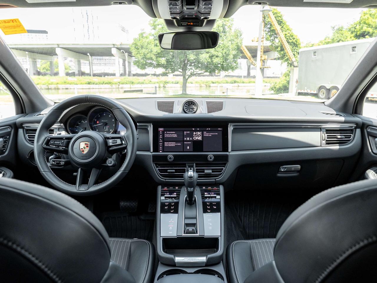 2026 Porsche Macan T   Sport Exhaust   Adaptive Air Suspension Photo