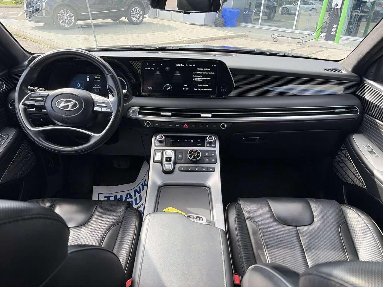 2024 Hyundai PALISADE Ultimate Calligraphy 7-Passenger AWD ONE OWNER Photo