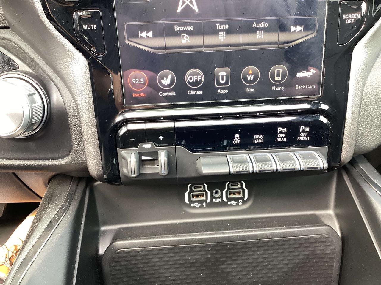 2020 RAM 1500 SPORT Photo