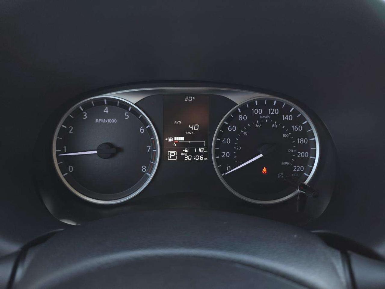 2024 Nissan Kicks LOW KM 1 OWNER CLEANC ARFAX Photo