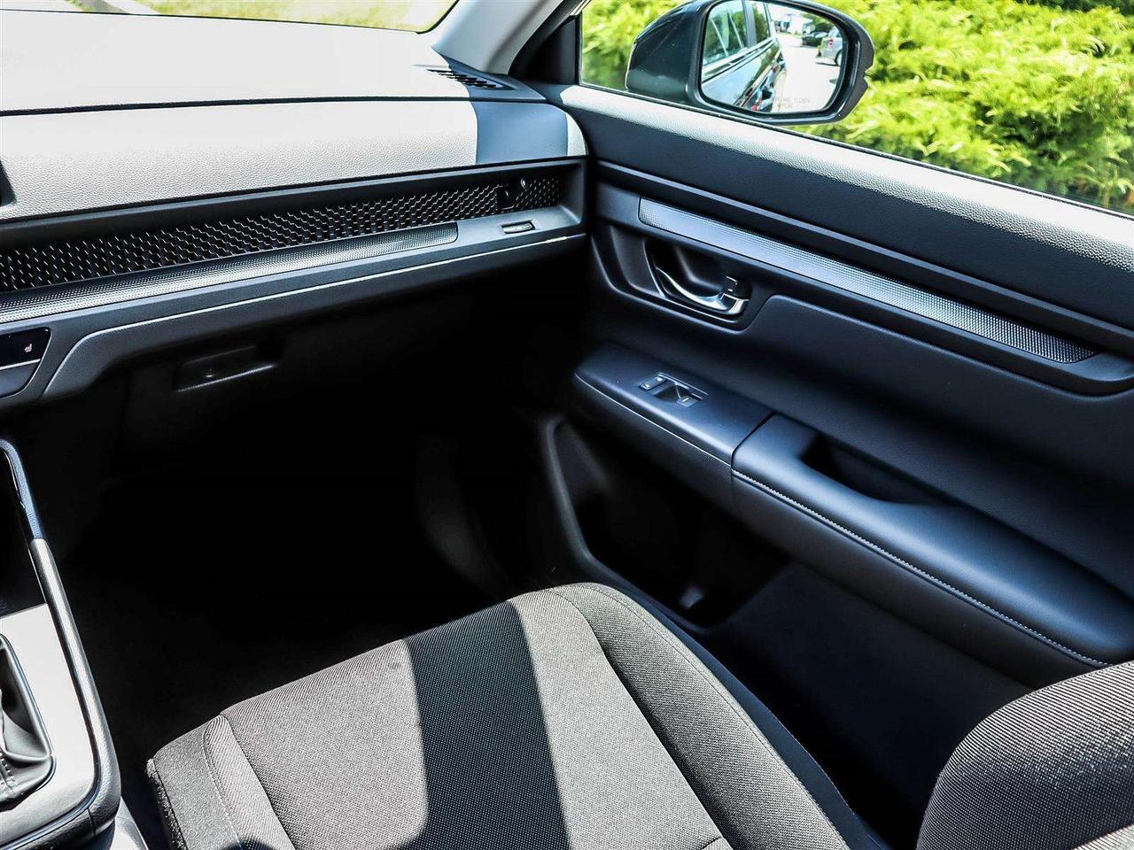 2026 Honda CR-V LX   CARPLAY   AWD   STARTER Photo