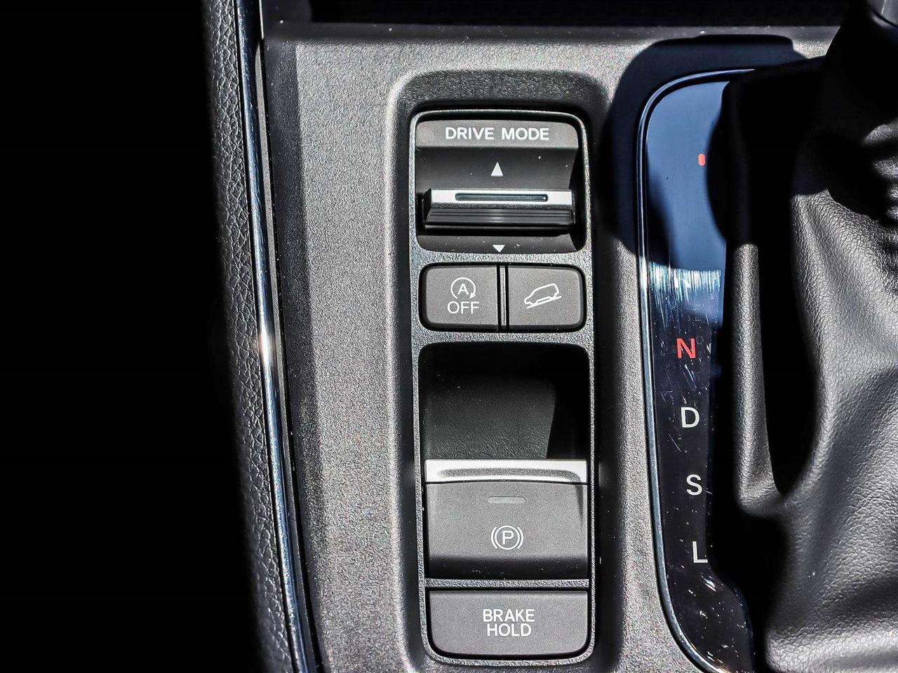 2026 Honda CR-V LX   CARPLAY   AWD   STARTER Photo