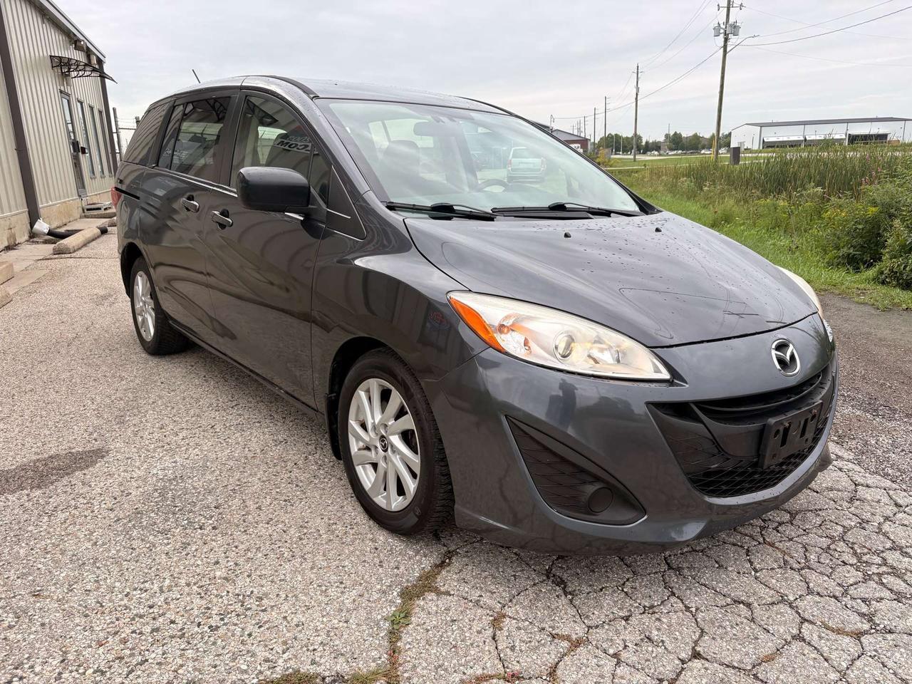 2017 Mazda 5 4DR WGN AUTO Photo