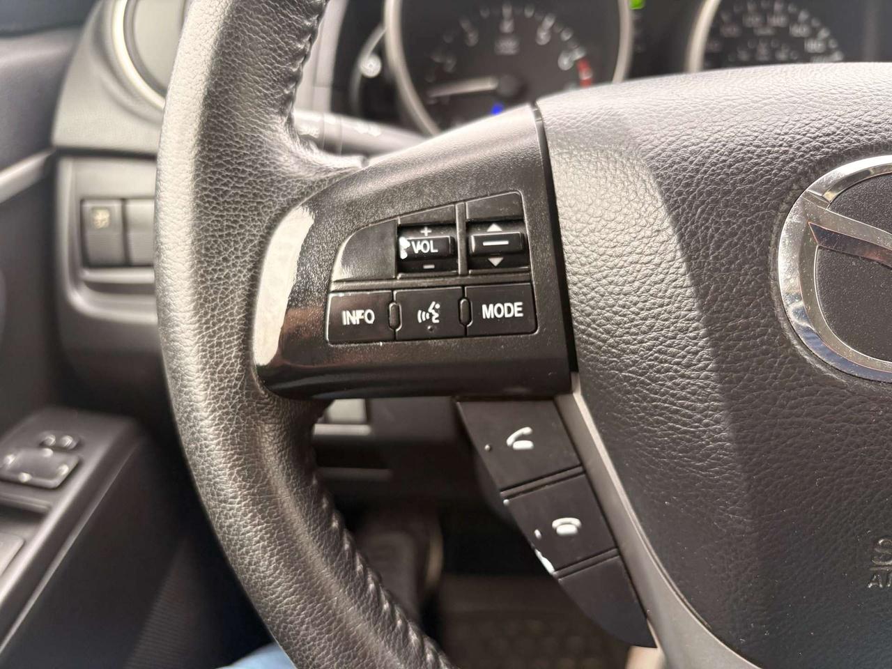 2017 Mazda 5 4DR WGN AUTO Photo