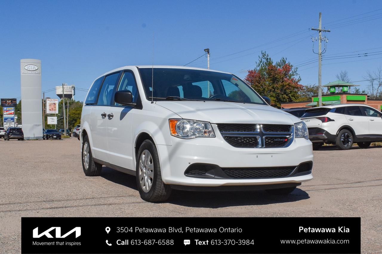 2018 Dodge Grand Caravan CVP/SXT Passenger Van Photo
