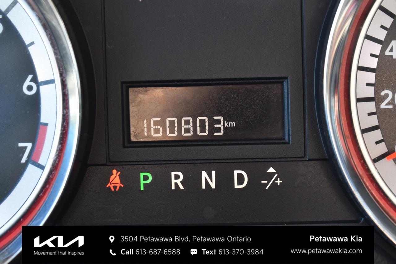 2018 Dodge Grand Caravan CVP/SXT Passenger Van Photo