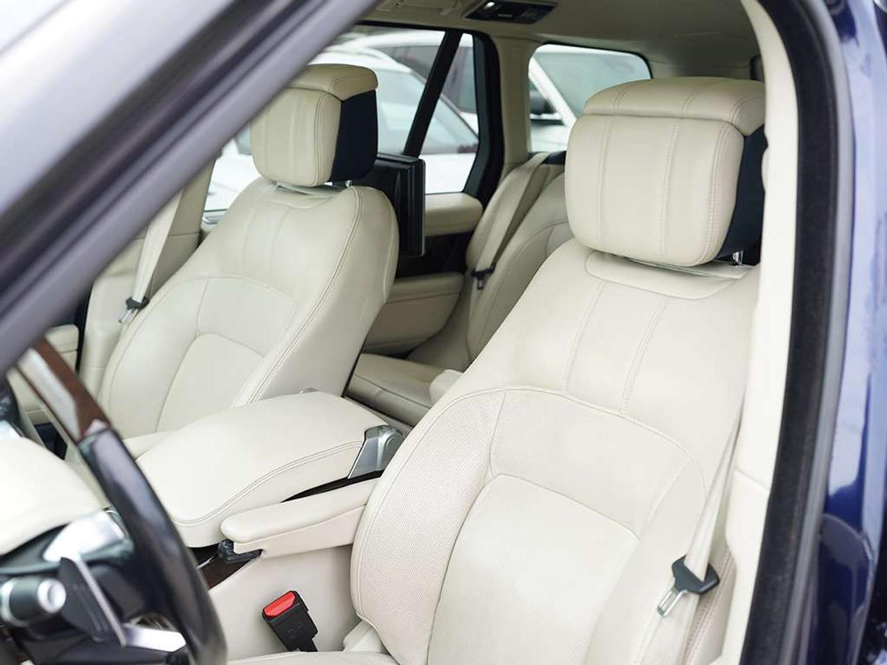 2020 Land Rover Range Rover P400e Autobiography Plug-in Hybrid Massage Seats Soft Close Headsup Display & Much More Photo