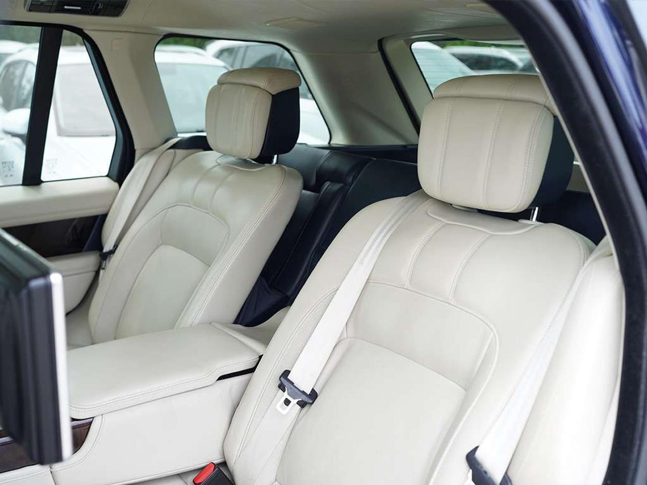 2020 Land Rover Range Rover P400e Autobiography Plug-in Hybrid Massage Seats Soft Close Headsup Display & Much More Photo