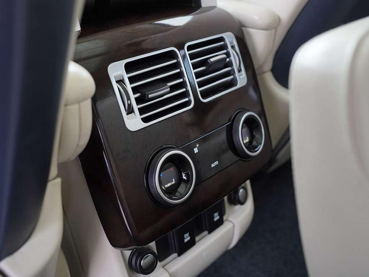 2020 Land Rover Range Rover P400e Autobiography Plug-in Hybrid Massage Seats Soft Close Headsup Display & Much More Photo