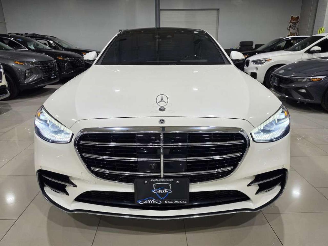 2021 Mercedes-Benz S-Class S 500 4MATIC AMG PKG MHEV Rear-Axle Steering NO ACCIDENT LOW KM CARBON FIBER TRIM DIAMOND STICH LEATHER INTERIOR Photo