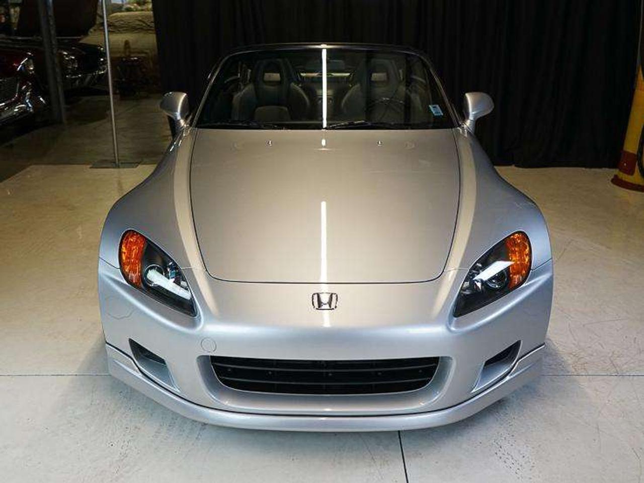 2002 Honda S 2000  Photo