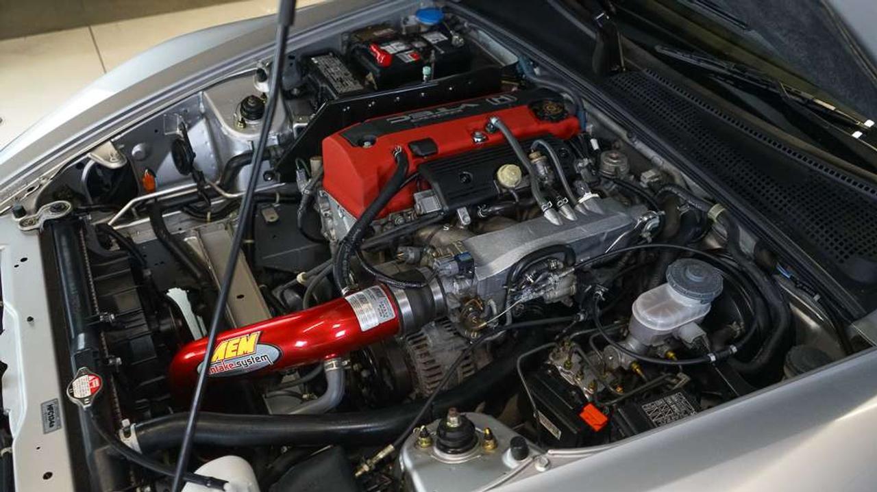 2002 Honda S 2000  Photo