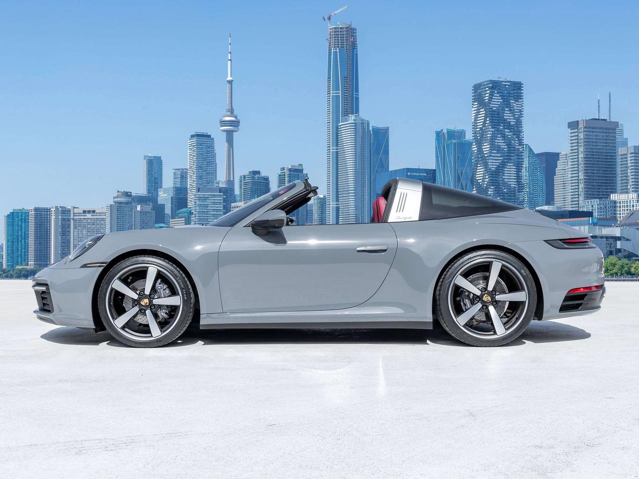 2023 Porsche 911 Sport Exhaust   Sport Chrono   Low KMS   CERTIFIED Photo