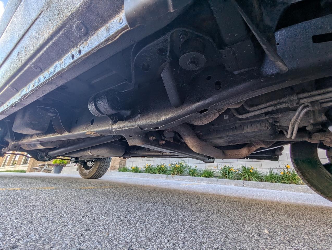 2016 RAM 1500 SLT/5.7 V8/CrewCab/HEMI/4WD Photo