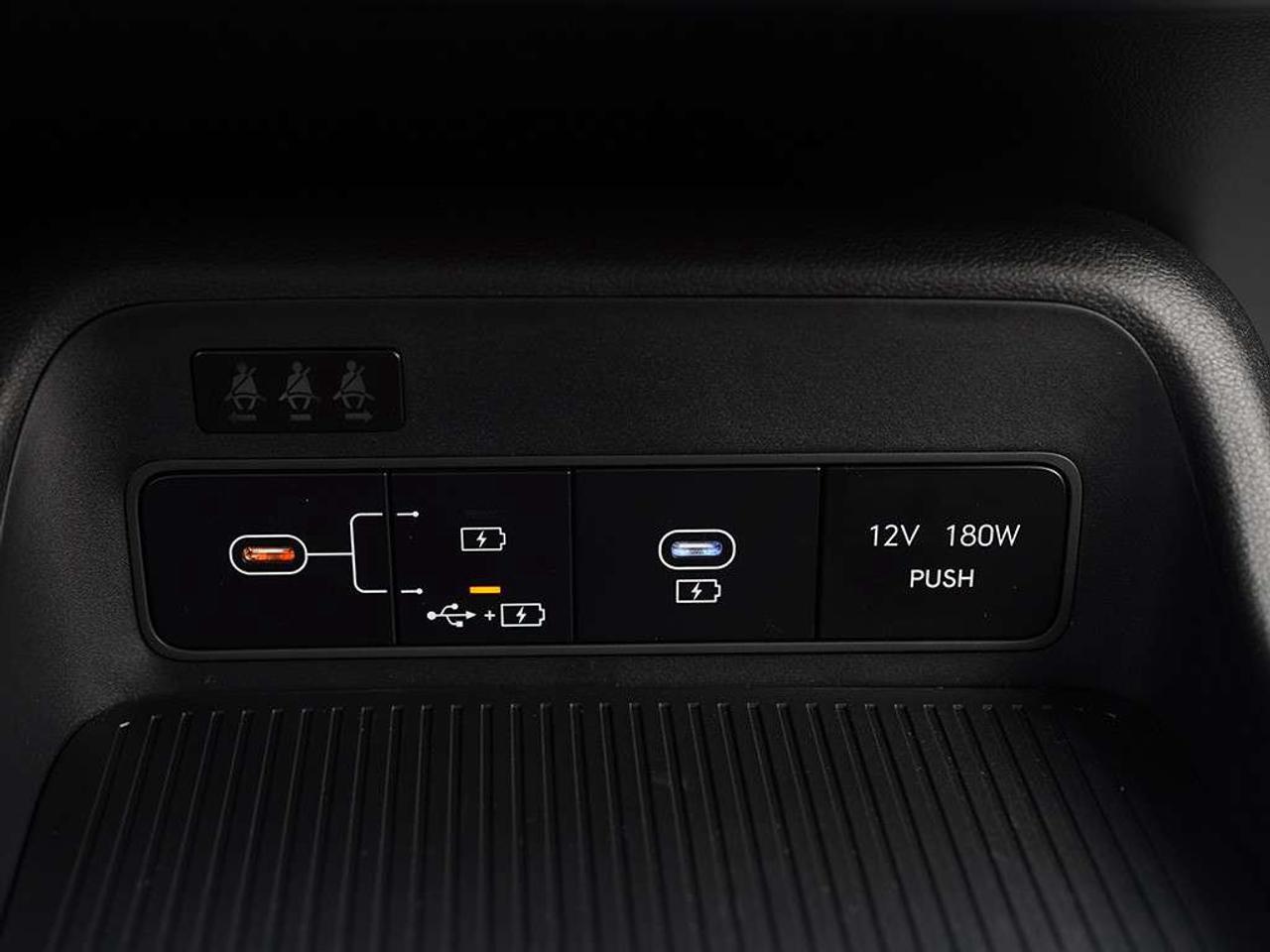 2026 Hyundai KONA Preferred AWD Lane Departure Front Collision Mitigation Remote Start BSM. Photo