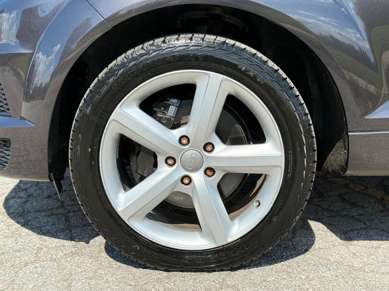 2011 Audi Q7 Premium Plus Photo