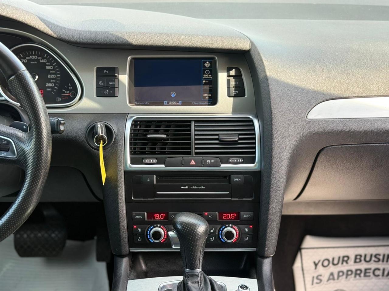 2011 Audi Q7 Premium Plus Photo