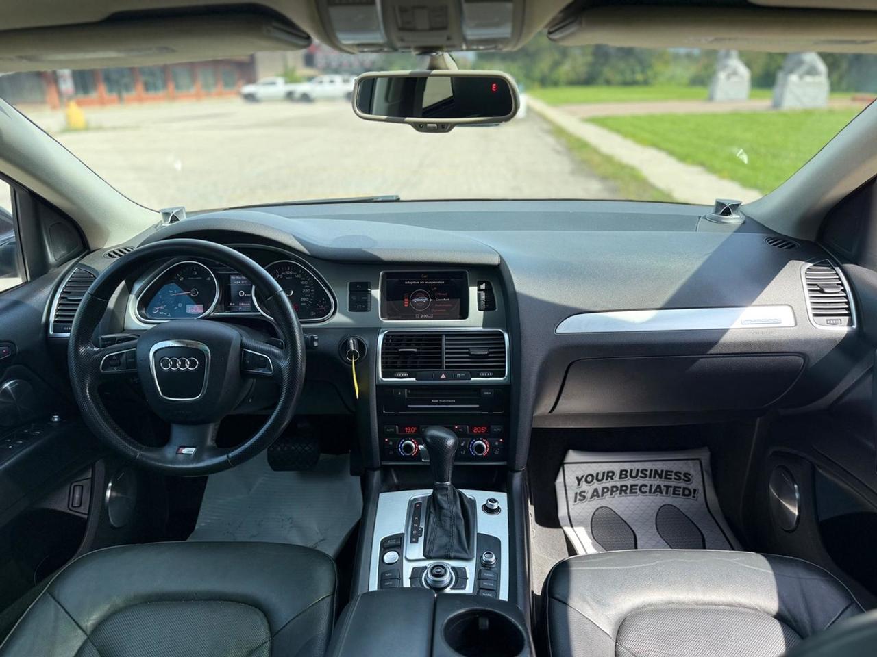 2011 Audi Q7 Premium Plus Photo