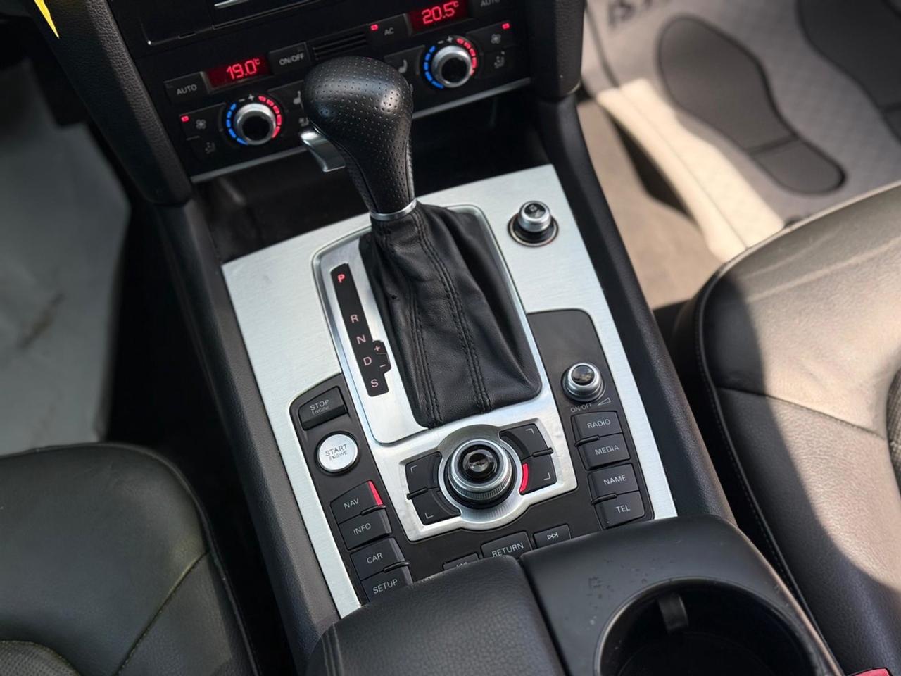 2011 Audi Q7 Premium Plus Photo