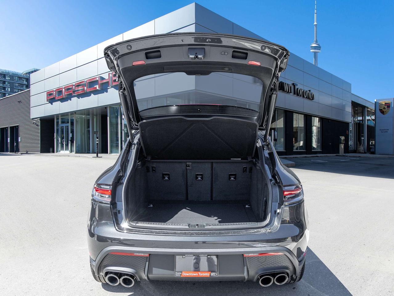 2025 Porsche Macan Includes 2yr Porsche Certified Warranty Photo
