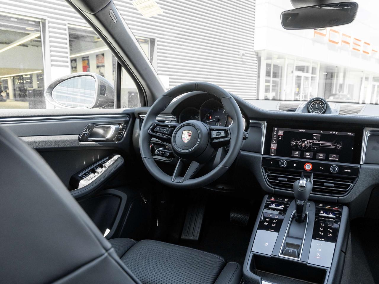 2025 Porsche Macan Includes 2yr Porsche Certified Warranty Photo
