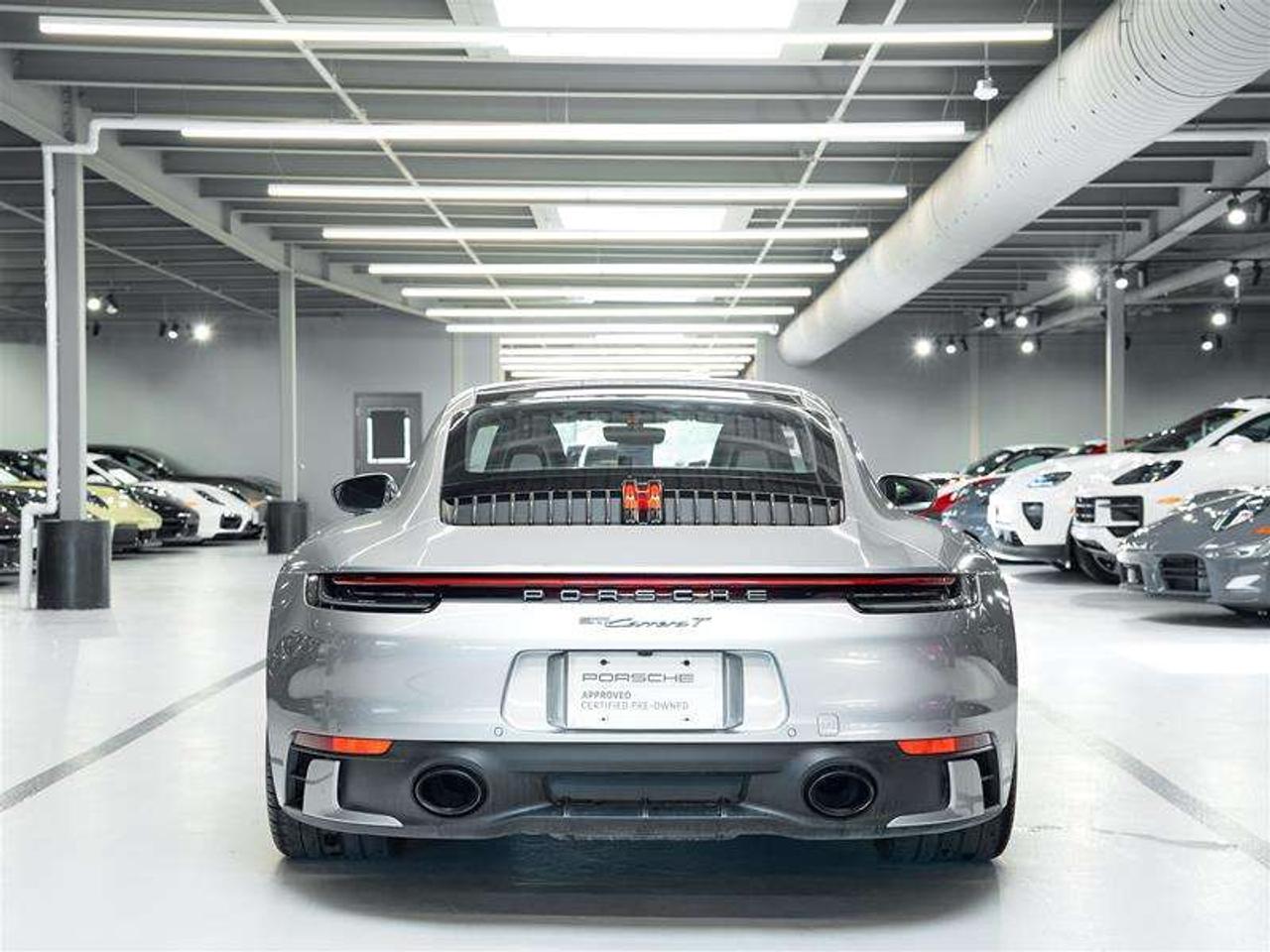 2023 Porsche 911 Carrera T Coupe Photo