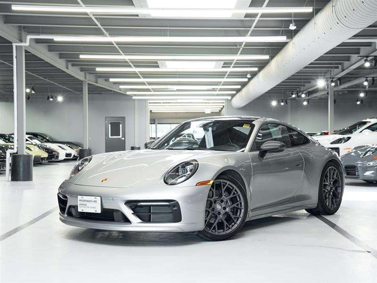 2023 Porsche 911 Carrera T Coupe Photo