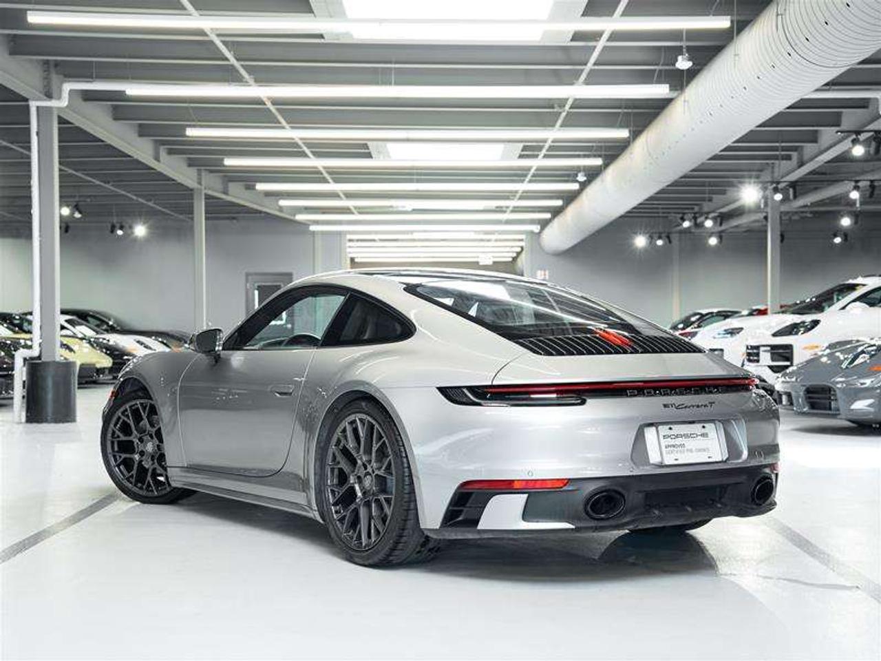 2023 Porsche 911 Carrera T Coupe Photo