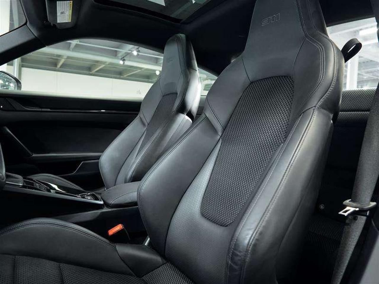 2023 Porsche 911 Carrera T Coupe Photo