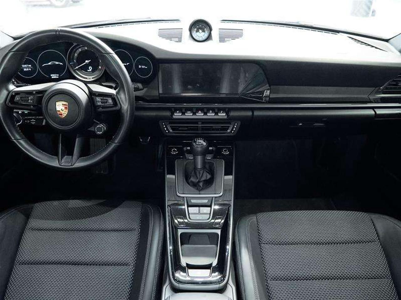 2023 Porsche 911 Carrera T Coupe Photo