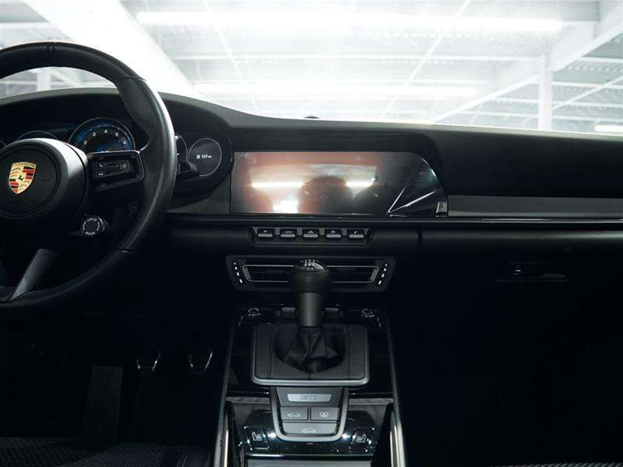 2023 Porsche 911 Carrera T Coupe Photo