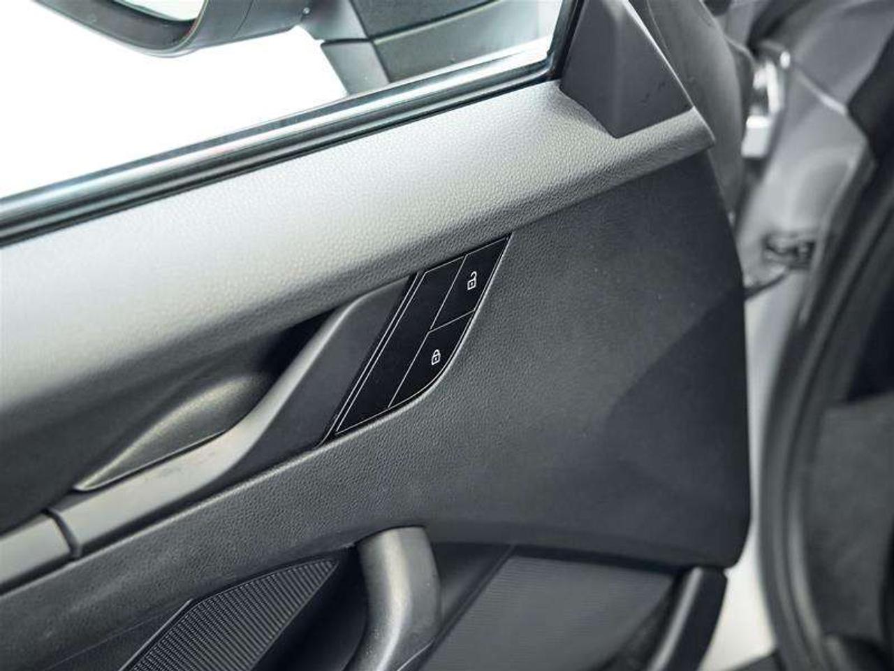 2023 Porsche 911 Carrera T Coupe Photo