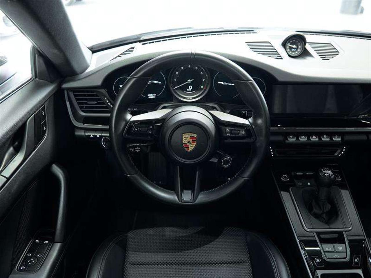 2023 Porsche 911 Carrera T Coupe Photo