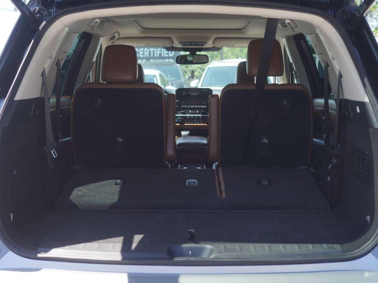2022 Nissan Pathfinder Platinum AWD Panoroof Leather Seats Tow Tire Set Heads Up Display Photo