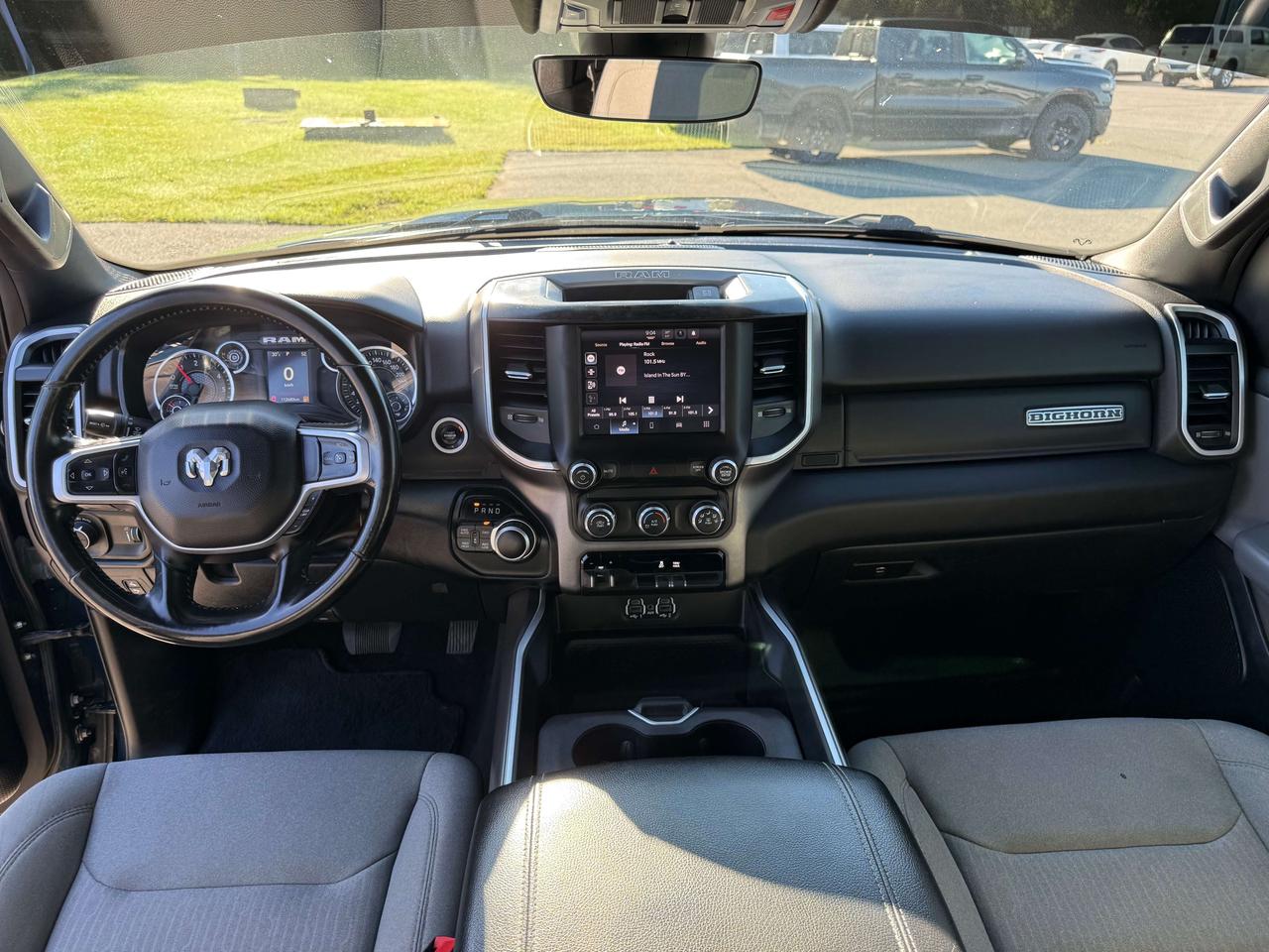 2022 RAM 1500 Big Horn - tow pkg - cruise control Photo