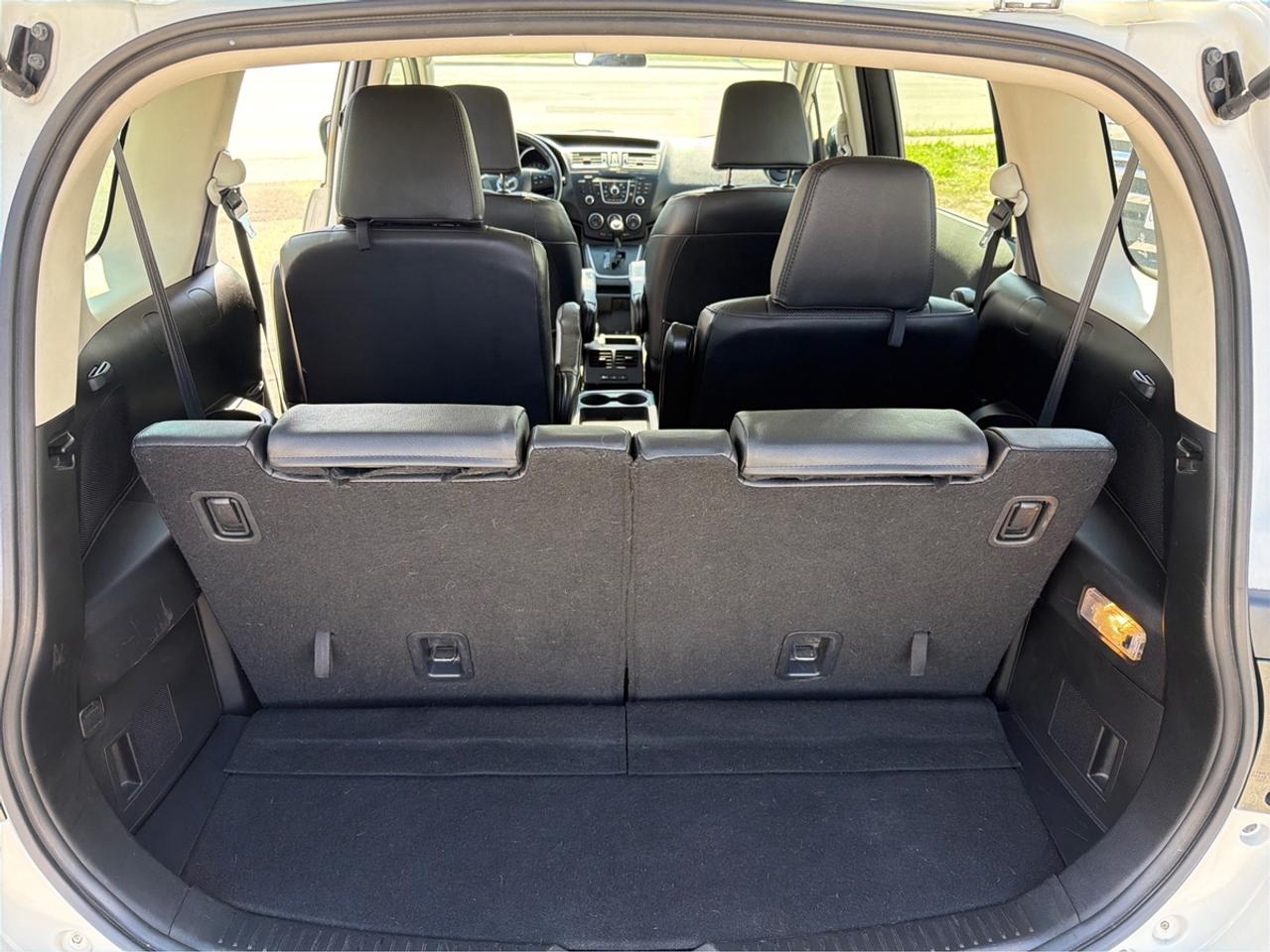 2015 Mazda MAZDA5 GT Photo