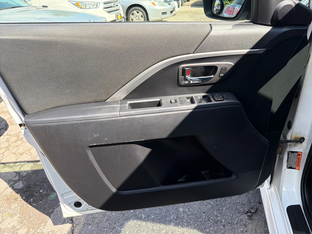 2015 Mazda MAZDA5 GT Photo