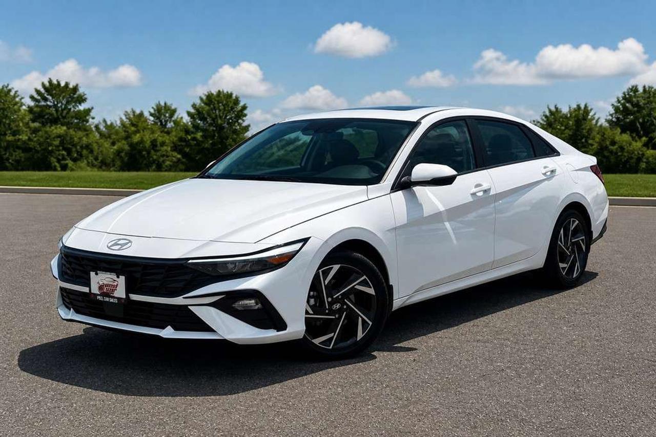 2025 Hyundai Elantra Luxury Hybrid Sunroof Alloy Wheels Photo0