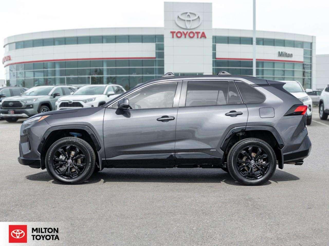 2022 Toyota RAV4 SUNROOF HEATED STEERING POWER SEAT ONE OWNER TCUV SE Photo2