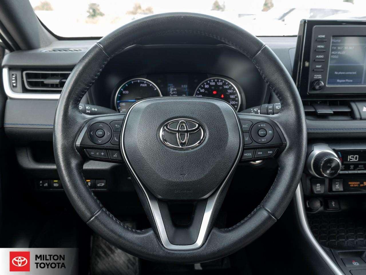 2022 Toyota RAV4 SUNROOF HEATED STEERING POWER SEAT ONE OWNER TCUV SE Photo