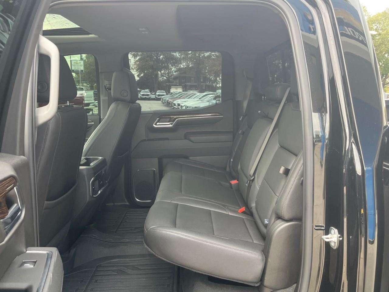 2024 GMC Sierra 1500 ELEVATION CPO RATES APPLY PREMIUM PKG Photo