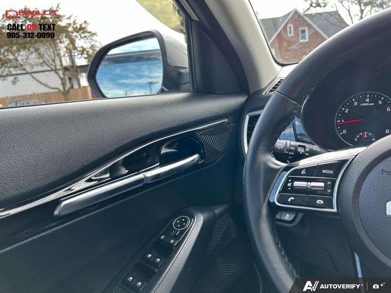 2023 Kia Seltos EX   LEATHER   POWER SUNROOF Photo
