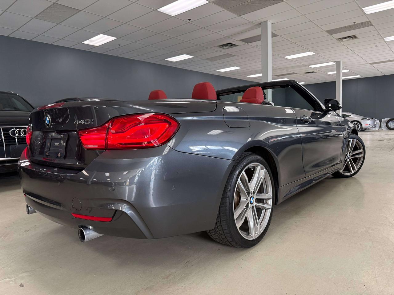 2019 BMW 4 Series xDrive Photo