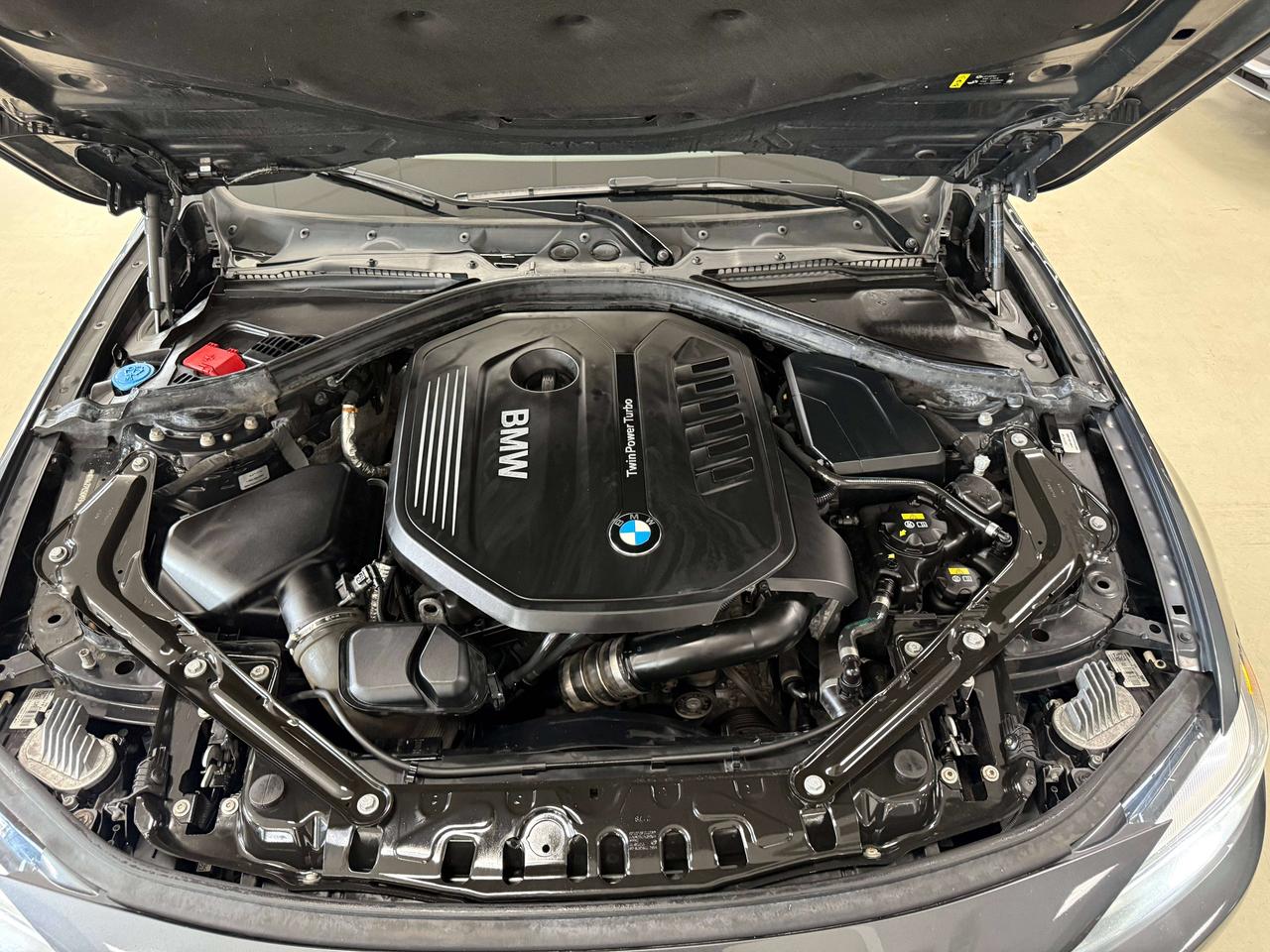 2019 BMW 4 Series xDrive Photo